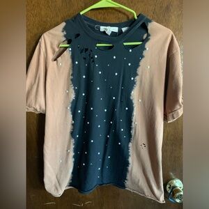 Gilded Intent Purposely Distressed Shirt Sz Large